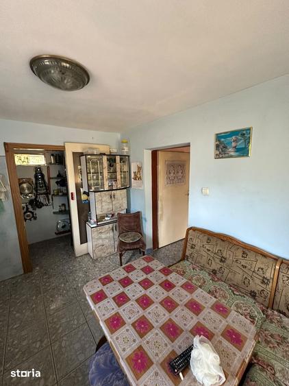 Casă cu 4 camere cu Teren 1395 Mp în Sântuhalm