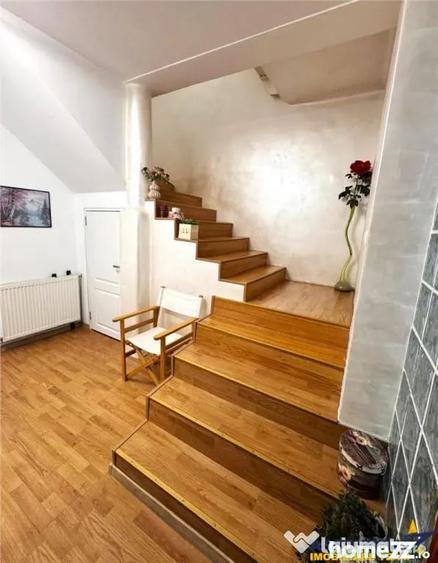 Casa in apreciabil potential,cu terase, curte,gradina echipa - 1