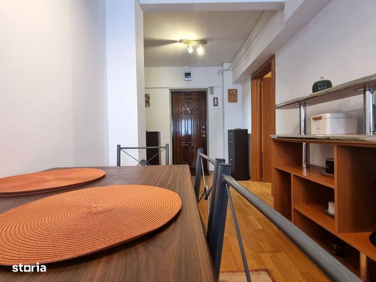 Apartament cu 2 camere decomandat, mobilat în Ultracentral