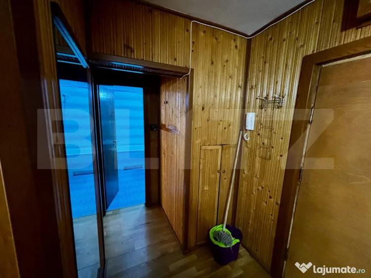 Apartament cu 2 camere decomandat în Soarelui