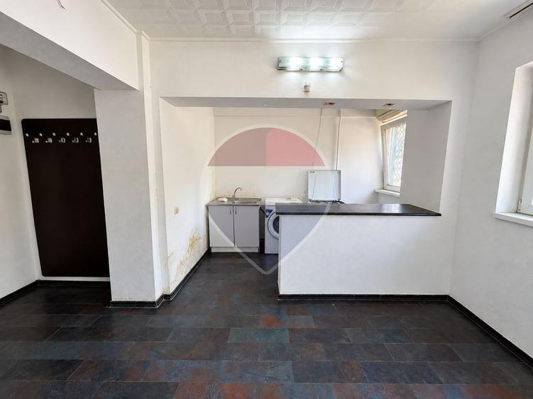Apartament cu 2 camere semidecomandat în Kogălniceanu