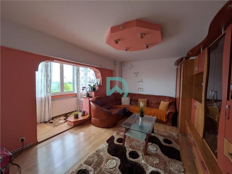 Apartament cu 2 camere decomandat în Craiter