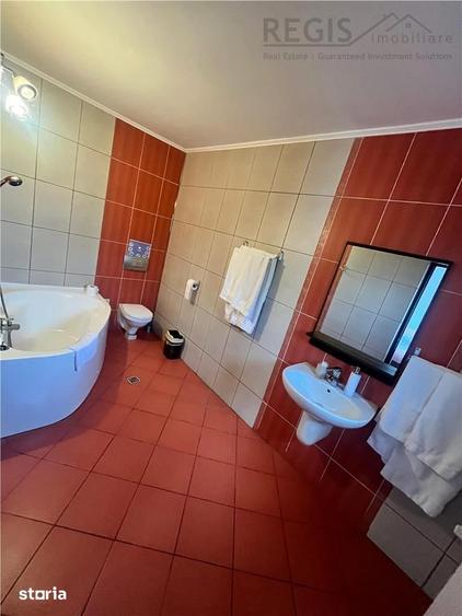 Spațiu comercial, de 773 mp, în Bran