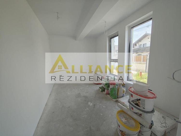 Strada Miorita I P+E | 5 camere | 3 bai | Teren 400 mp - 12