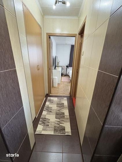 Apartament cu 2 camere decomandat în Libertății