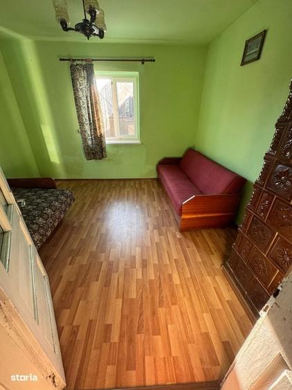Casă cu 3 camere în Recea-Cristur
