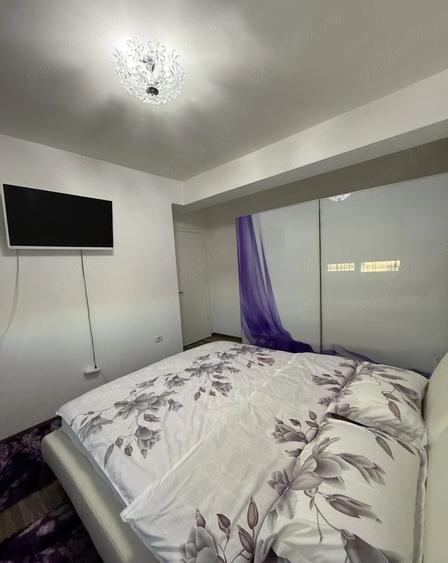 Apartament cu 3 camere decomandat în Negru Vodă