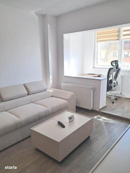 Apartament cu 2 camere decomandat în Ștrand