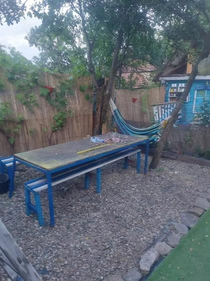 Casă cu 6 camere cu Teren 1350 Mp în Vale