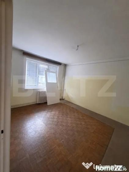 Apartament cu 2 camere decomandat în Ultracentral
