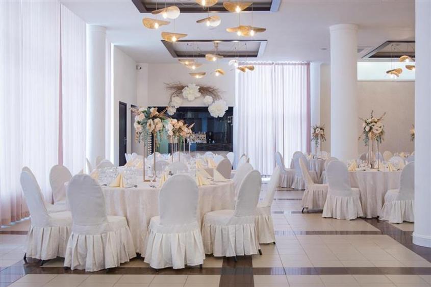 Hotel/Pensiune, de 4,484 mp, în Șagului