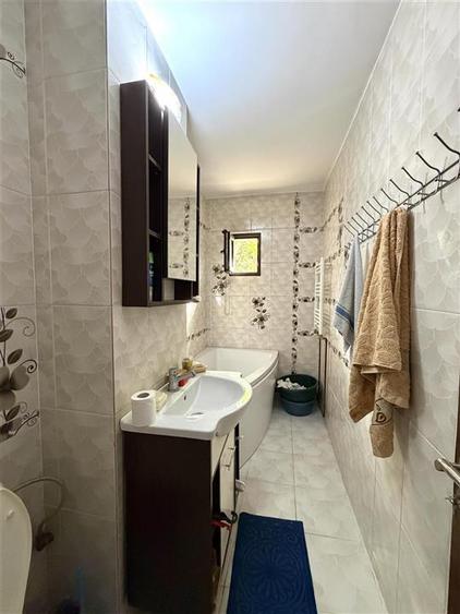 Apartament cu 2 camere decomandat în Frumoasa