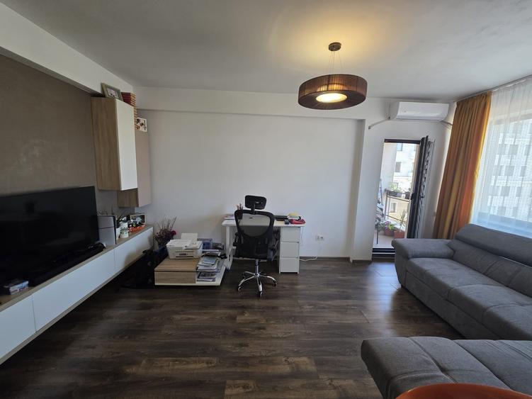 Apartament cu 2 camere în Km 4-5