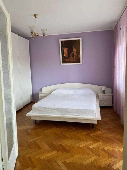 Apartament cu 3 camere decomandat în Dacia