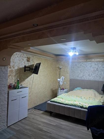 Casă cu 2 camere cu Teren 287 Mp în Păcii