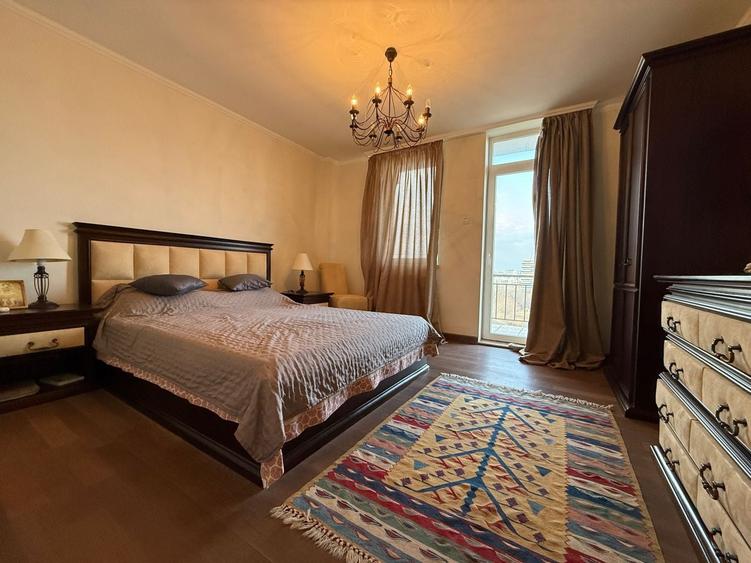 Apartament cu 3 camere decomandat, mobilat în Nord