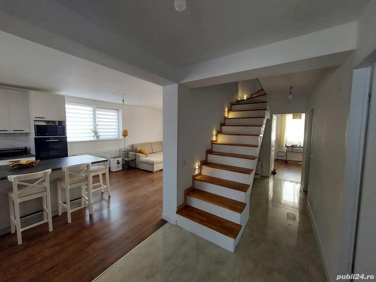 Casă cu 5 camere cu Teren 300 Mp în Tărlungeni