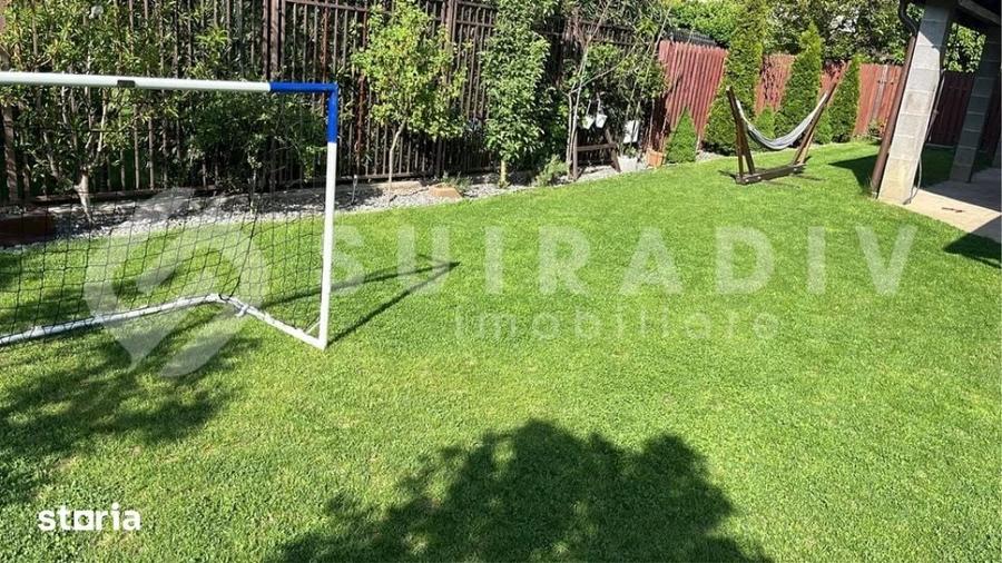 Casă cu 4 camere cu Teren 300 Mp în Florești