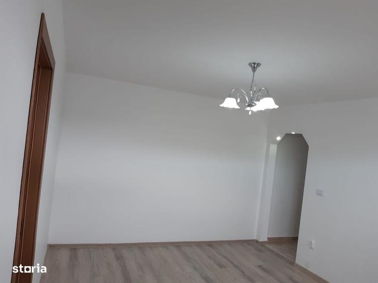 De inchiriat apartament cu 2 camere si balcon, renovat,mobilat 1100lei - 3