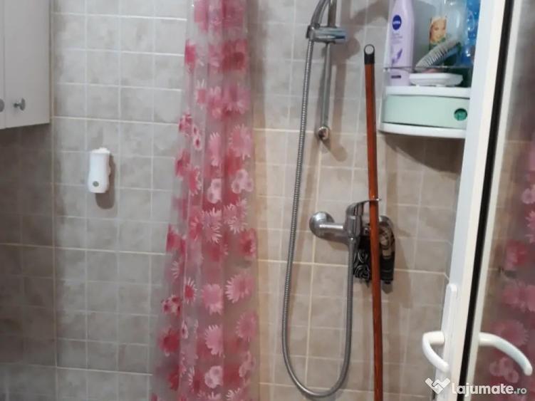 Garsonieră semidecomandată în Sud