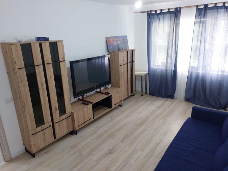 Apartament cu 3 camere decomandat în Militari