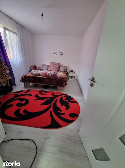 Casa de vanzare - Stalpu - 1