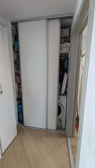 Apartament cu 2 camere semidecomandat în Florești