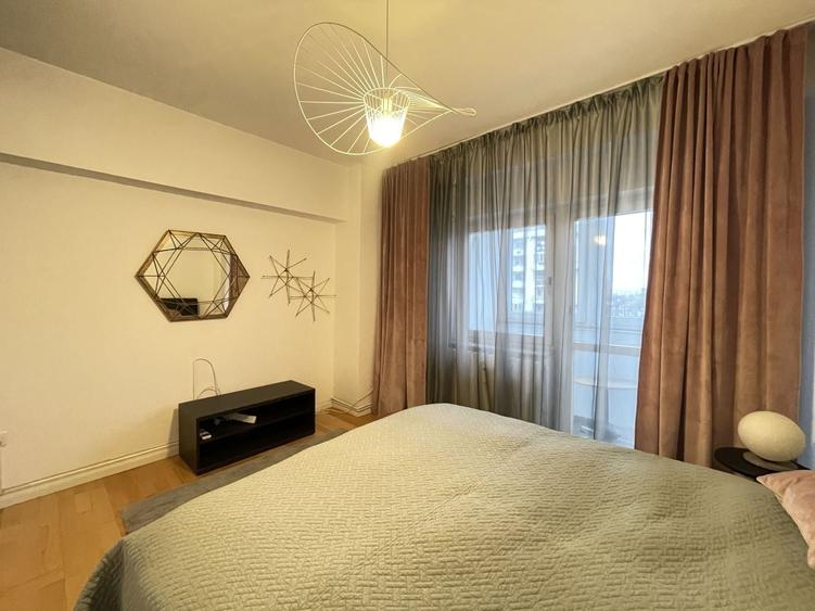 Apartament cu 3 camere decomandat, mobilat în Națiunile Unite