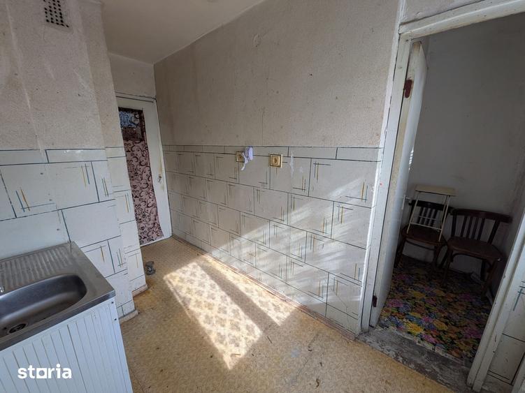 Apartament cu 2 camere decomandat în Calea București