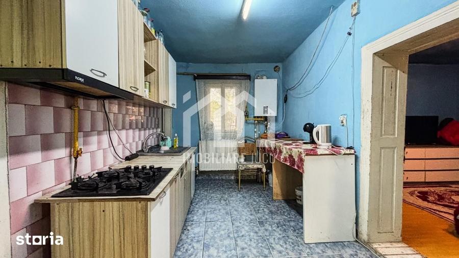 Casă cu 2 camere cu Teren 1200 Mp în Jucu