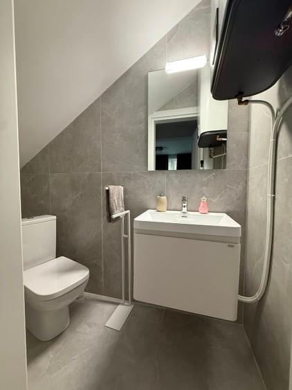 Duplex cu 4 camere cu Teren 160 Mp în Fundeni