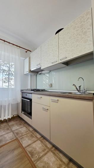 Apartament cu 2 camere decomandat, mobilat în Băneasa