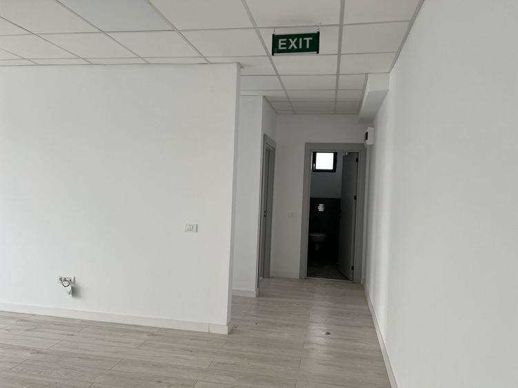 Spațiu industrial, de 595 mp, în Rudeni