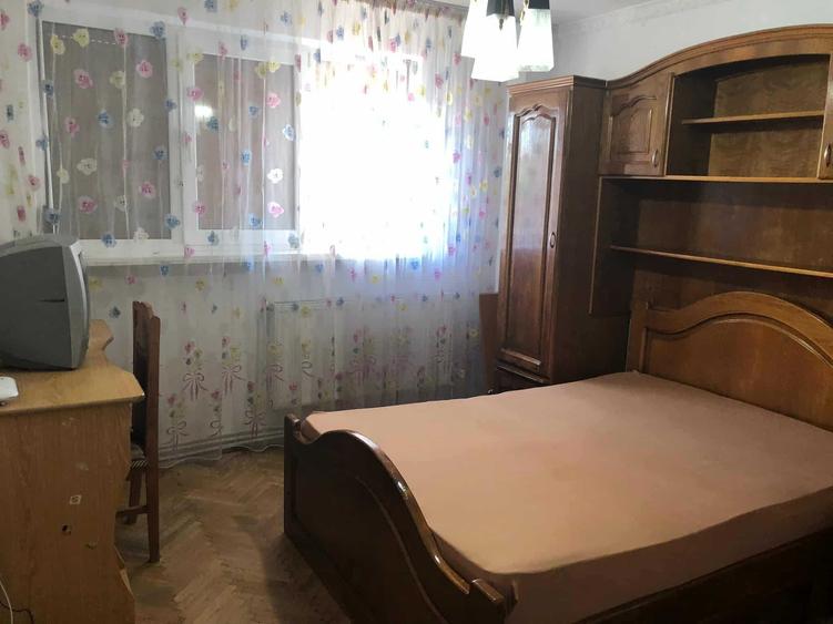 Apartament cu 2 camere decomandat în Micro 18