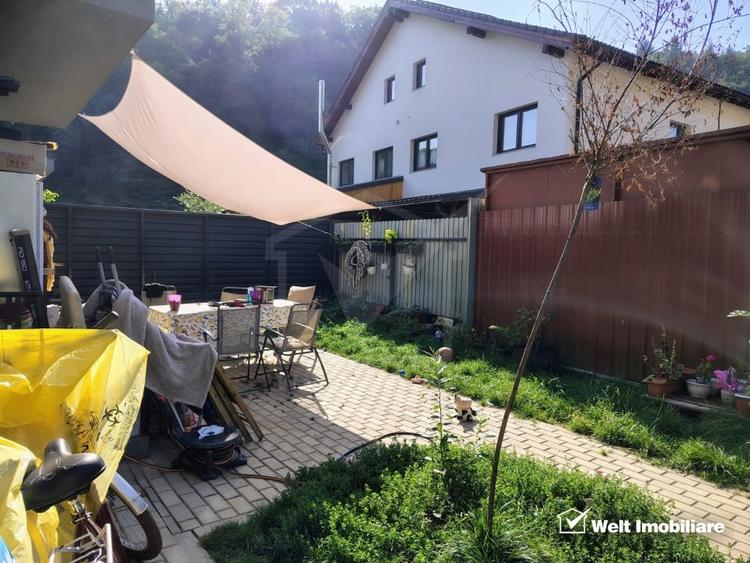 Duplex cu 3 camere cu Canalizare în Tăuți