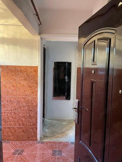 Apartament cu 2 camere decomandat în Drăgășani