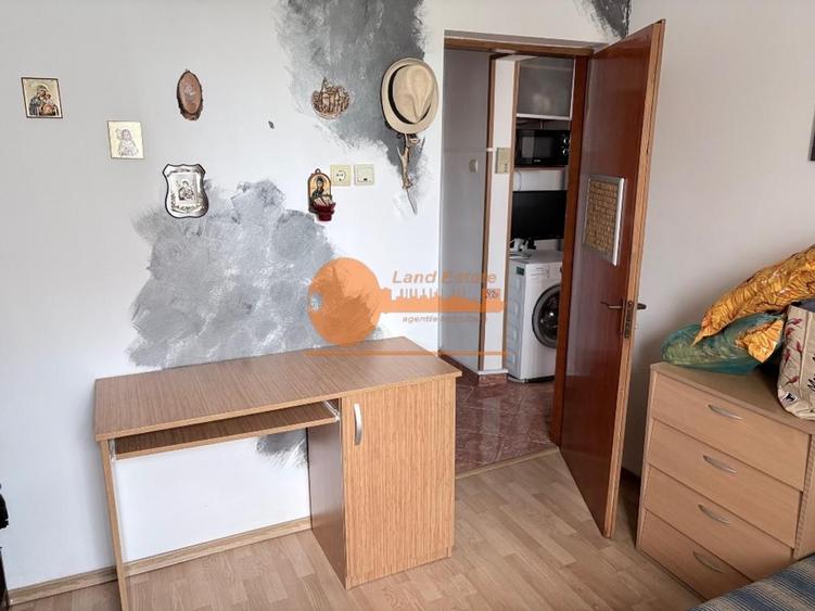 Apartament cu 2 camere decomandat, mobilat în Sebastian