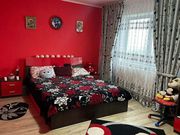 Apartament cu 2 camere decomandat în Doicești