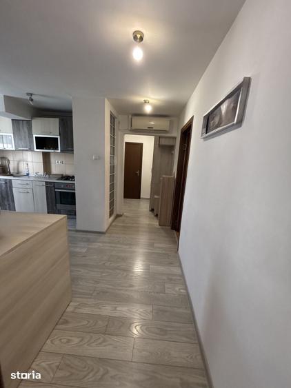 Apartament cu 3 camere decomandat, mobilat în Tudor Vladimirescu