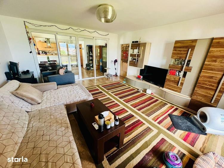 Apartament cu 3 camere în Sud