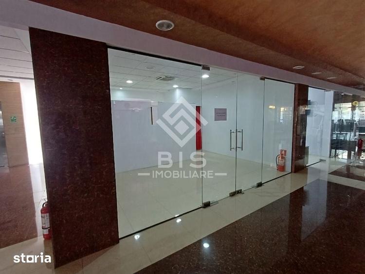 Spa?iu Comercial Modern 25 mp, Etaj 2 - 5