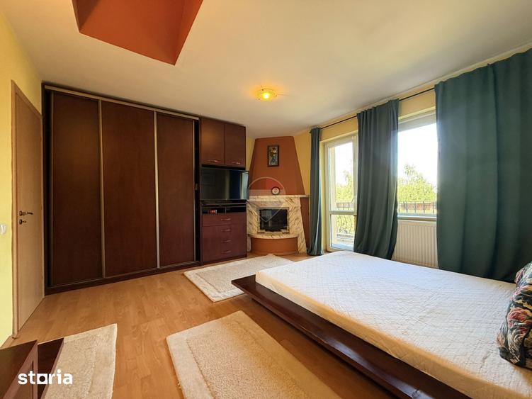Casă cu 8 camere cu Teren 1947 Mp în Corbeanca
