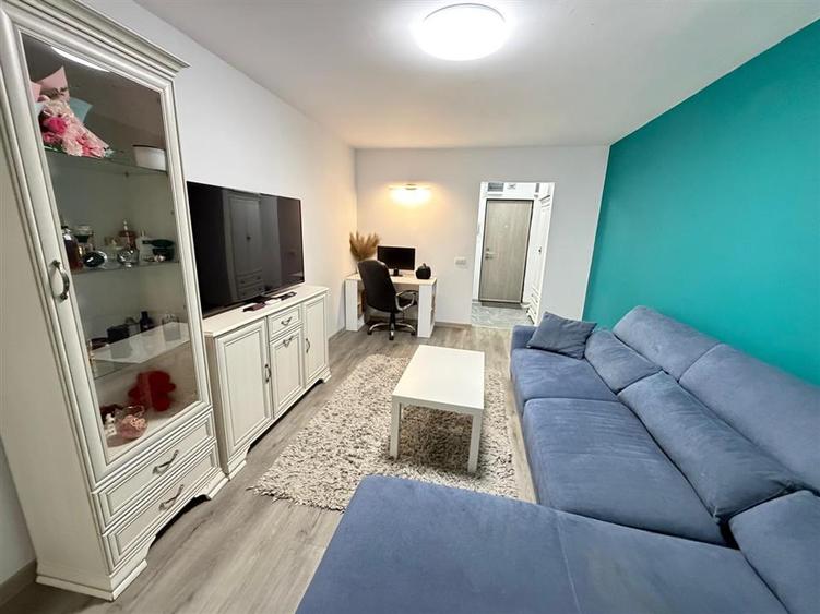 Apartament cu 2 camere decomandat în Tătărași