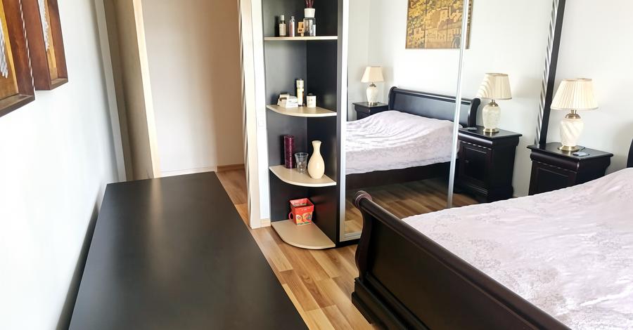 Apartament cu 2 camere decomandat în Titan