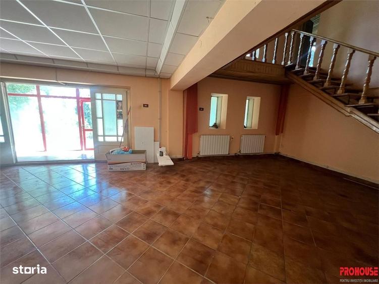 Casă cu 3 camere în Central