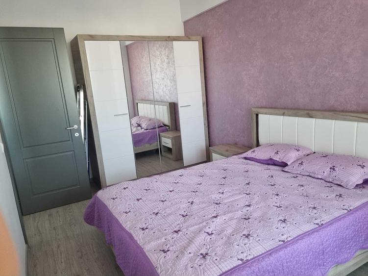 Apartament cu 2 camere decomandat în Est