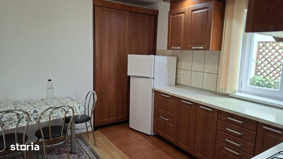 Apartament cu 2 camere, mobilat în Ștrand