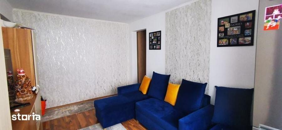 Apartament cu 3 camere în Bărcănești