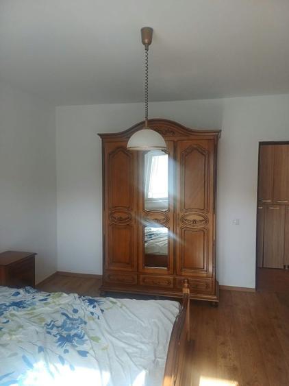 Apartament cu 2 camere decomandat în Glod