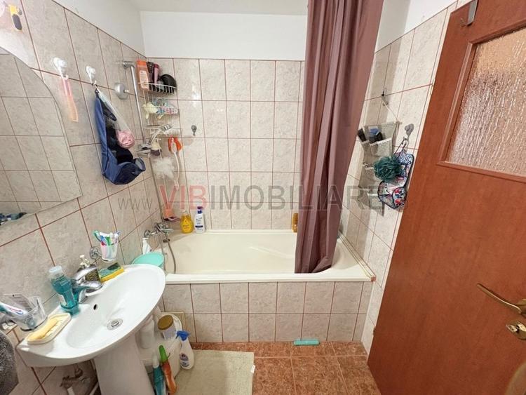 Apartament cu 2 camere decomandat în Grivița